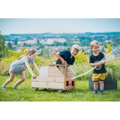 Dřevěný dětský vozík na vodu Classic World - 11