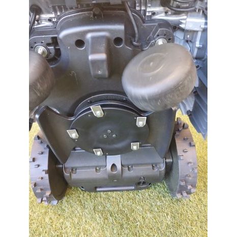 Použito - Robotická sekačka ANTHBOT Genie 600 (pro sečení ploch do 900 m2) - 6