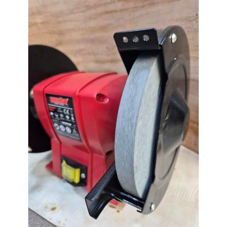 Použito - Elektrická dvoukotoučová stolní bruska HECHT 1723 - 4