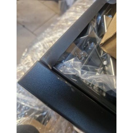 Poškozeno - Plynový gril 3 hořáky FIELDMANN FZG 3013 - 8