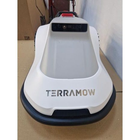 Použito - Robotická sekačka TerraMow S800 - 4