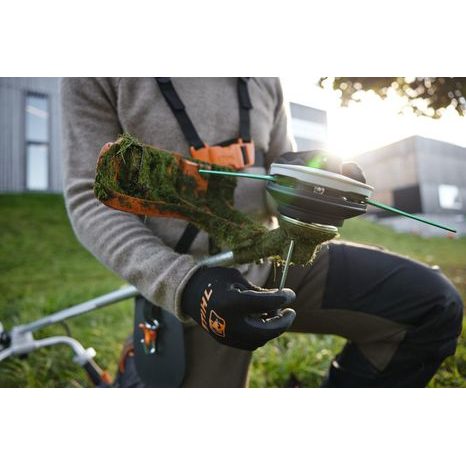 Aku křovinořez STIHL FSA 120 SET (2xAP 300 S+AL 301) - 8