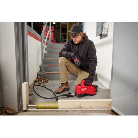 Aku čerpadlo hydraulické Milwaukee M18 HMP700-501 4933493921 - 11