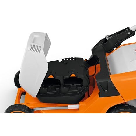 Aku sekačka STIHL RMA 443 PV SET (AP 300 S + AL301) - 4
