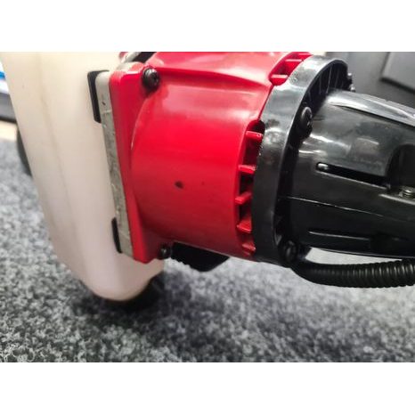 Použito - Benzínová strunová sekačka VeGA VE24250 - 8