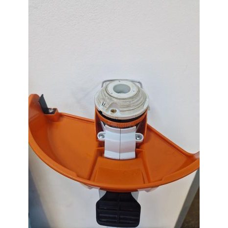 Použito - Aku křovinořez STIHL FSA 30 SET 2+1 - 2