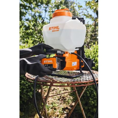 Aku zádový postřikovač STIHL SGA 60 SET (AK 10 + AL 101) - 5