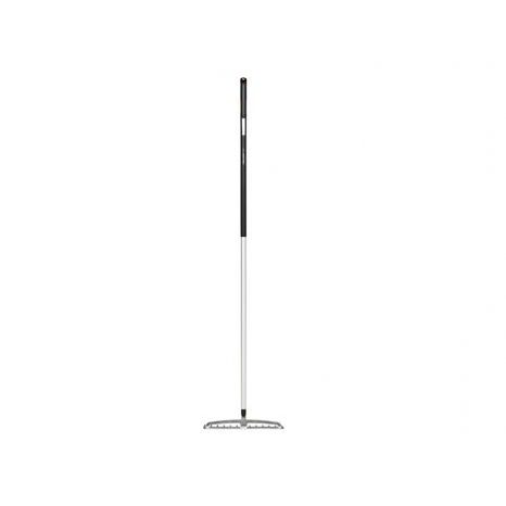 Hrable na hlinu Fiskars Xact™ M 1027039