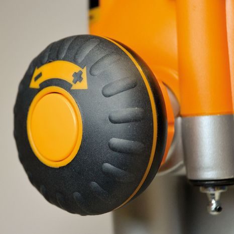 Elektrická horní frézka 2400W CMT 7E - 3