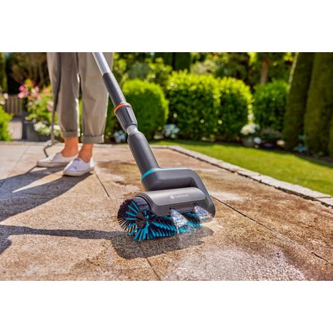 Aku multi čistič Gardena AquaBrush Universal P4A sada 14842-20 - 8