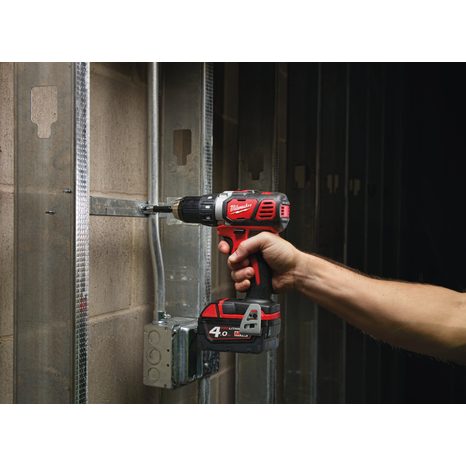 Aku vrtací šroubovák Milwaukee M18 BDD-0 4933443530 - 3