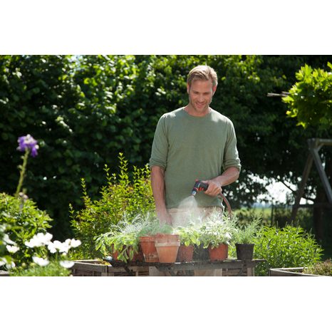 Zavlažovací postrekovač Gardena Premium 18305-20 - 7