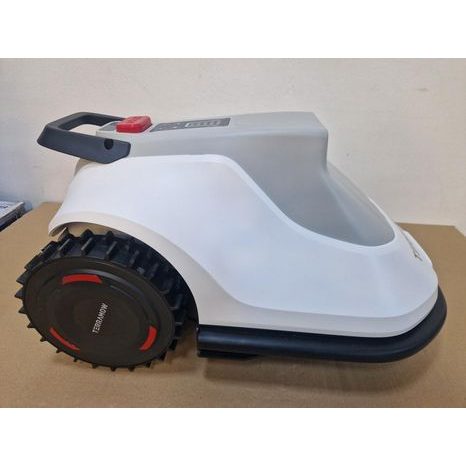 Použito - Robotická sekačka TerraMow S800 - 2