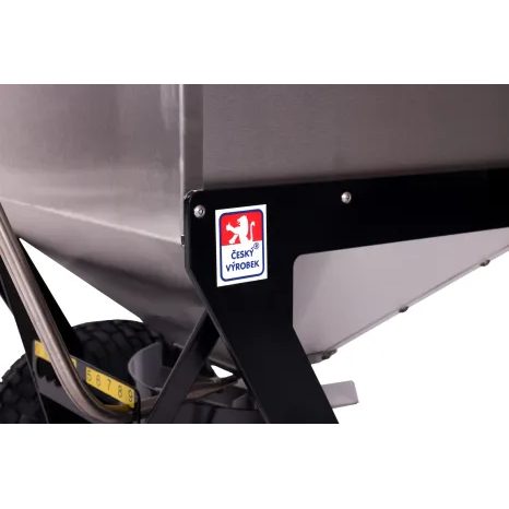 Tažné rozmetadlo za kultivátor VARES RVK 200 - 9