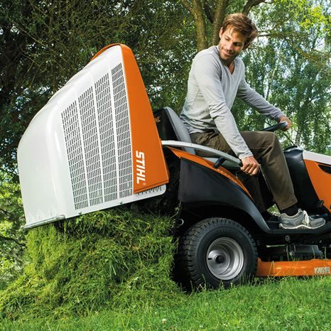 Benzínový zahradní traktor STIHL RT 5097 - 5