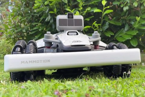 Test robotické sekačky LUBA mini AWD LiDAR 1500: Co umí a čím nás překvapila?