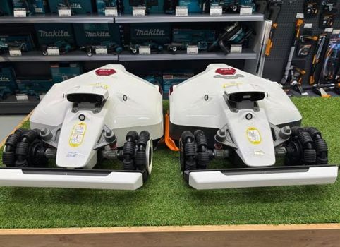 Viděli jsme naživo nové robotické sekačky Mammotion!