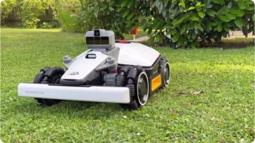 test bezdrátové robotické sekačky LUBA mini AWD LiDAR 1500