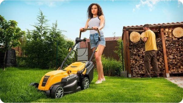Elektrická sekačka na trávu Riwall