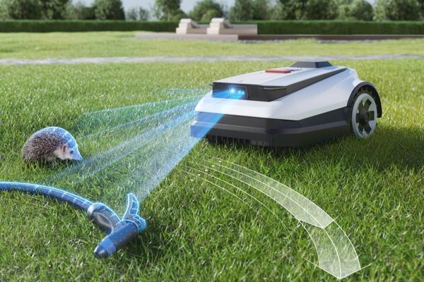 ECOVACS GOAT A1600 - vyhýbání překážkám