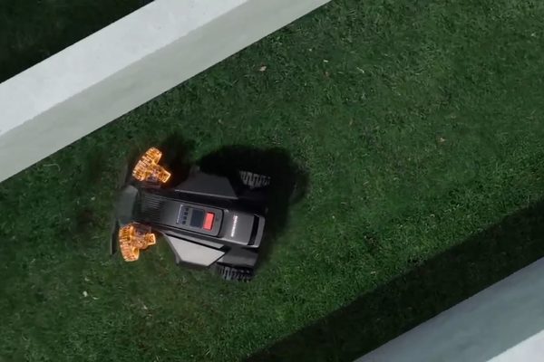 Segway Navimow X4 - otáčení na místě