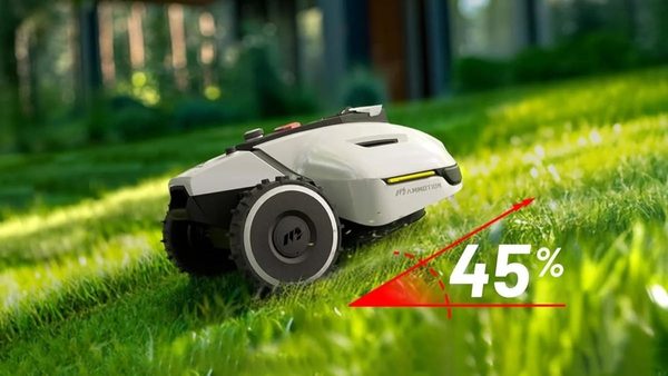 Mammotion YUKA 2000 - svah až 45 %