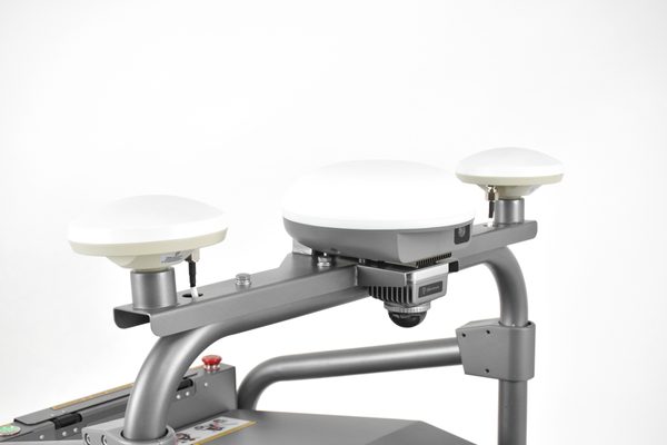 Robotická sekačka FJD RM21 -  360° detekce překážek
