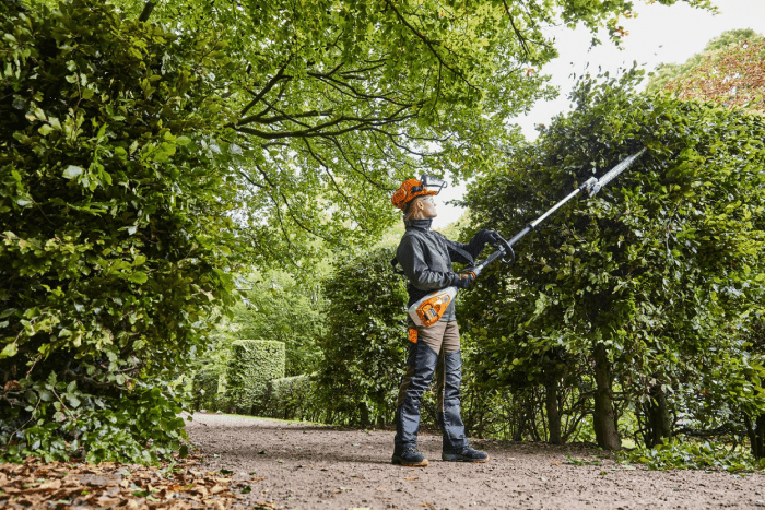 AP-Systém STIHL vyvětvovací pila