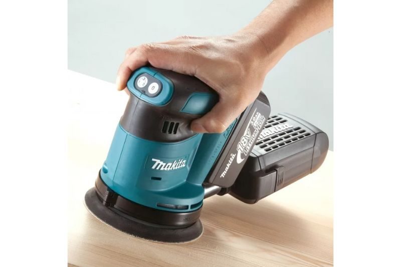 aku excentrická bruska Makita DBO180Z