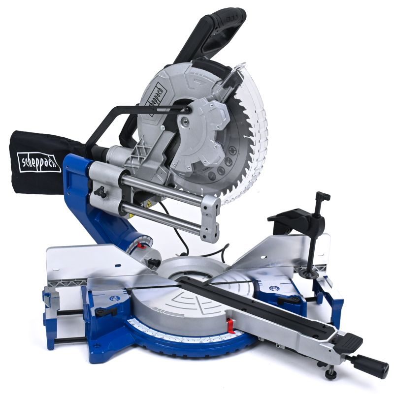 Pokosová pila s pojezdem (potahem)