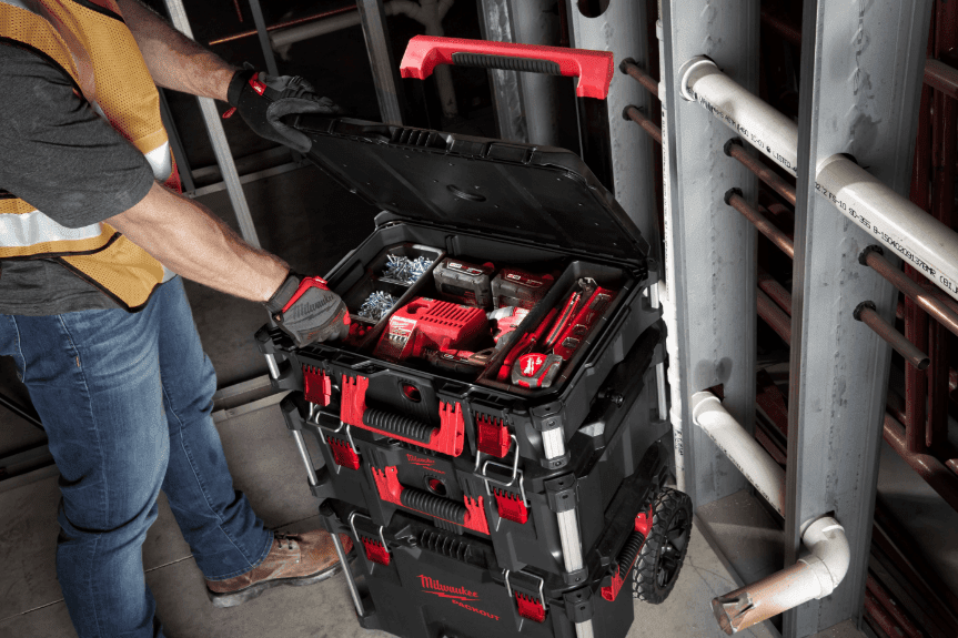 Milwaukee PACKOUT - úložný systém na nářadí Milwaukee PACKOUT - úložný systém na nářadí