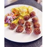 Nedělní kuchtění 😊 Holandské pečené kuličky s kedlubnovo-mrkvovými dukátky. Tak jednoduché a tak moc dobré. Co jste dnes měli Vy?<br><br>Potřebujeme: <br>Na kuličky: 400g mletého vepřového masa, 100g nastrouhané Goudy, 1 vejce, sůl, pepř. Na dukátky: 2 mrkve, 4 kedlubny, sůl, 1/4 lžičky kurkumy.<br><br>Kedlubny a mrkve zbavíme slupky, nakrájíme na tenké plátky a dáme do osolené vody s kurkumou vařit do poloměkka. <br>Mezitím si připravíme kuličky, smícháním všech surovin. Poté je rukou vytvarujeme a dáme péct do předem vyhřáté trouby na 200 stupňů nebo na 12 minut do horkovzdušné fritezy od @delimano.cz. <br>Uvařenou zeleninu scedíme, vysušíme a dáme také péct buď na 200 stupňů do trouby nebo do horkovzdušné fritezy. V klasické troubě je můžeme přidat ke kuličkám.<br><br>Krásnou neděli přeju ❤️<br>—————————————————————
▶️ Děkuji všem za označování na fotkách Vašeho výtvoru. Dobrou chuť ❤️
<em></em><em></em><em></em><em></em><em></em><em></em><em></em><em></em><em></em><em></em><em></em><em></em><em></em><em></em><em></em><em></em><em></em><em></em><em></em><em></em><em></em><em></em><em></em><em></em><em></em>
#lowcarbrecepies #lowcarb #lowcarbdiet #zdravastrava #zdravyzivotnistyl #zdravejidlo #bezlepku #glutenfree #zdravyobed #recepty #fitrecepty #inspiration #czechrepublic #hubnuti #sugarfree #bezlepku #jidlo #foodporn #foodblogger #toprecepty #opravdovejidlo #keto #ketodiet #fitnessrecepty #ketodinner #zdraverecepty #bezlepkoverecepty #bezlepkovepeceni #bezcukru #bezchemie