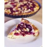 Úžasný malinový koláč, který jste viděli v sobotu ve stories. <br>Příprava trvala ani né 5 minut! A to díky novince od @topnatur.cz LowCarb směsi na pečení. Ano je to tak tato nádhera je z hotové směsi na pečení do které jsem jen přidala 4 vejce, 5 lžic oleje, 100ml horké vody, vyšleháme mixérem a ozdobíme ovocem.<br>
Můžu Vám říct, že na LowCarb jsem už skoro 2 roky a to těsto je absolutní luxus! Do stories Vám dám i ,,recenzi,, mého brášky Domči, který Lowcarb nemá rád a ten byl úplně nadšený, že mu to hrozně chutnalo. V krabičce u směsi naleznete také další zajímavé recepty.

A POZOR ‼️ přátelé na pouhých 48 hodin tzn. do středeční půlnoci mám pro Vás poprvé a jako jediná slevový kód na slevu 15%!! Kód je: LC15 zadejte je v košíku na eshopu @topnatur.cz do kolonky: Máte slevový kupón.

Doporučuju vyzkoušet také jejich novinku LowCarb směs na chleba nebo housky nyní v akci jen za 39kč a LowCarb müsli.<br>
Pak pošlete fotečky svých výtvorů, věřím, že budete stejně nadšeni jako já. —————————————————————
▶️ Děkuji všem za označování na fotkách Vašeho výtvoru. Dobrou chuť ❤️
<em></em><em></em><em></em><em></em><em></em><em></em><em></em><em></em><em></em><em></em><em></em><em></em><em></em><em></em><em></em><em></em><em></em><em></em><em></em><em></em><em></em><em></em><em></em><em></em><em></em>
#lowcarbrecepies #lowcarb #lowcarbdiet #zdravastrava #zdravyzivotnistyl #zdravejidlo #bezlepku #glutenfree #zdravyobed #recepty #fitrecepty #inspiration #czechrepublic #hubnuti #sugarfree #bezlepku #jidlo #foodporn #foodblogger #toprecepty #opravdovejidlo #keto #ketodiet #fitnessrecepty #ketodinner #zdraverecepty #bezlepkoverecepty #bezlepkovepeceni #bezcukru #bezchemie