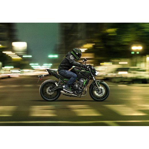 KAWASAKI Z650 METALLIC SPARK BLACK / GREEN 2025