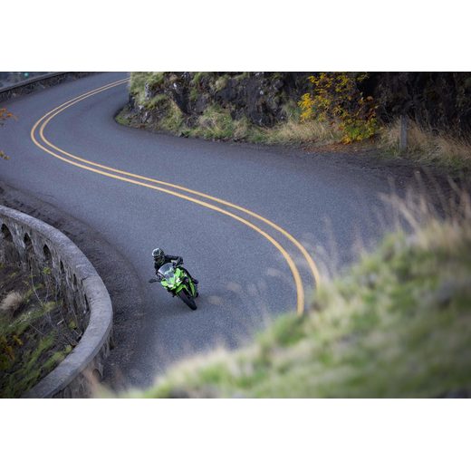 KAWASAKI NINJA 500 SE LIME GREEN (GN3) 2026