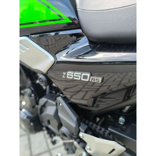 DEMO MOTOCYKEL KAWASAKI Z650 RS GREEN 2025