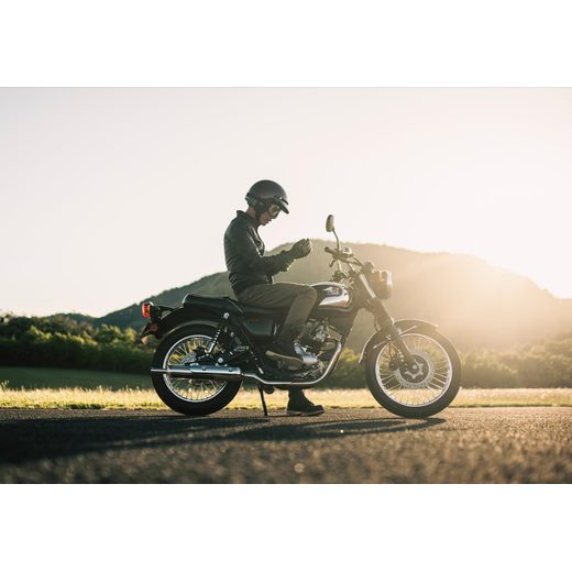 KAWASAKI MEGURO S1 EBONY 2025