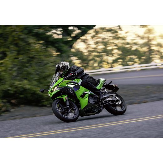 KAWASAKI NINJA 500 SE LIME GREEN (GN3) 2026