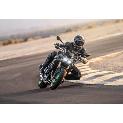 KAWASAKI Z900 SE METALLIC MATTE GRAPHITE GRAY / METALLIC MATTE CARBON GRAY (GY2) 2026