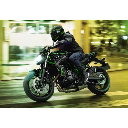 KAWASAKI Z650 METALLIC SPARK BLACK / GREEN 2025