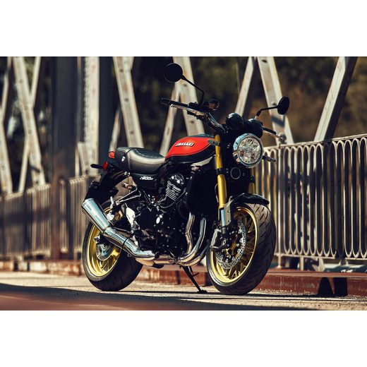 KAWASAKI Z900RS SE ČIERNA & ČERVENÁ (BK1) 2026