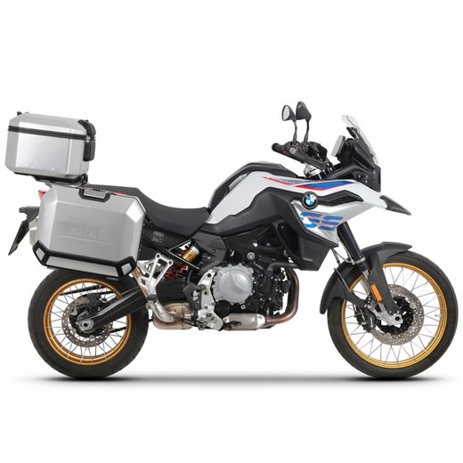 KOMPLETNÁ SADA HLINÍKOVÝCH KUFROV SHAD TERRA, 55L VRCHNÝ KUFOR + 36L / 47L BOČNÉ KUFRE, VRÁTANE MONTÁŽNEJ SADY A DOSKY SHAD BMW F750 GS / F850 GS