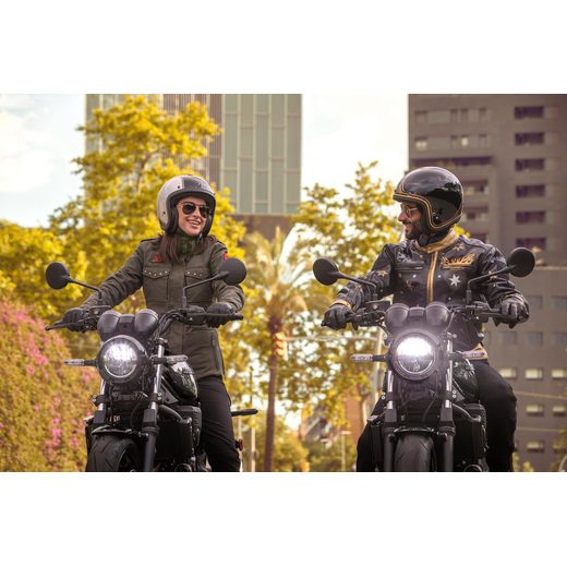 KAWASAKI Z650RS EBONY / METALLIC SPARK BLACK 2027