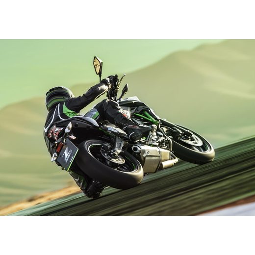 KAWASAKI Z650 METALLIC SPARK BLACK / GREEN 2025