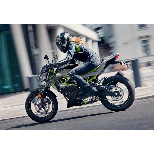 KAWASAKI Z125 PEARL STORM GREY / EBONY (GY1)2026