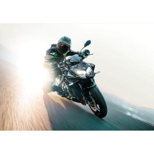 KAWASAKI Z H2 METALLIC DIABLO BLACK / METALLIC CARBON GRAY (BK1) 2026