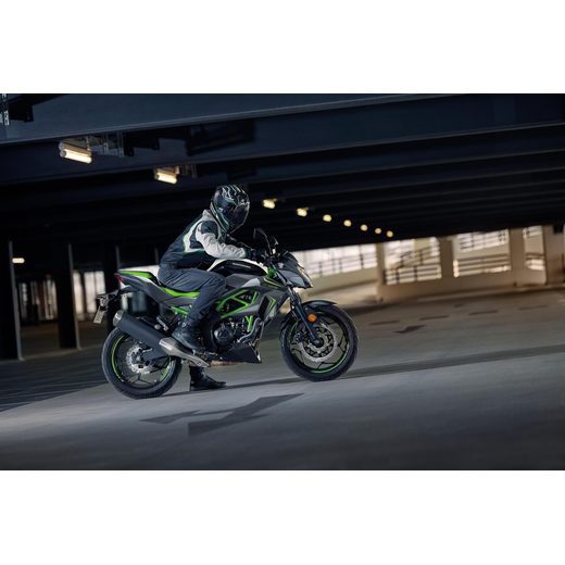 KAWASAKI Z125 METALLIC SPARK BLACK 2027
