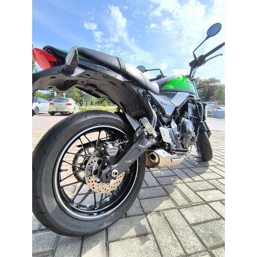 DEMO MOTOCYKEL KAWASAKI Z650 RS GREEN 2025