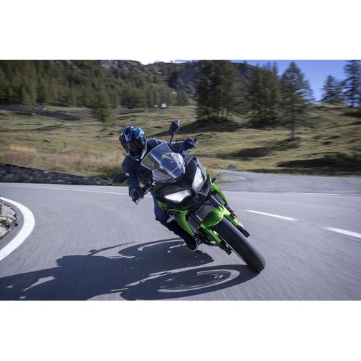 KAWASAKI VERSYS 650 CANDY LIME GREEN / METALLIC SPARK BLACK 2027