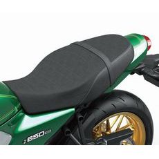 SNÍŽENÉ SEDADLO ERGO-FIT® PRO KAWASAKI Z650 RS (-20MM)